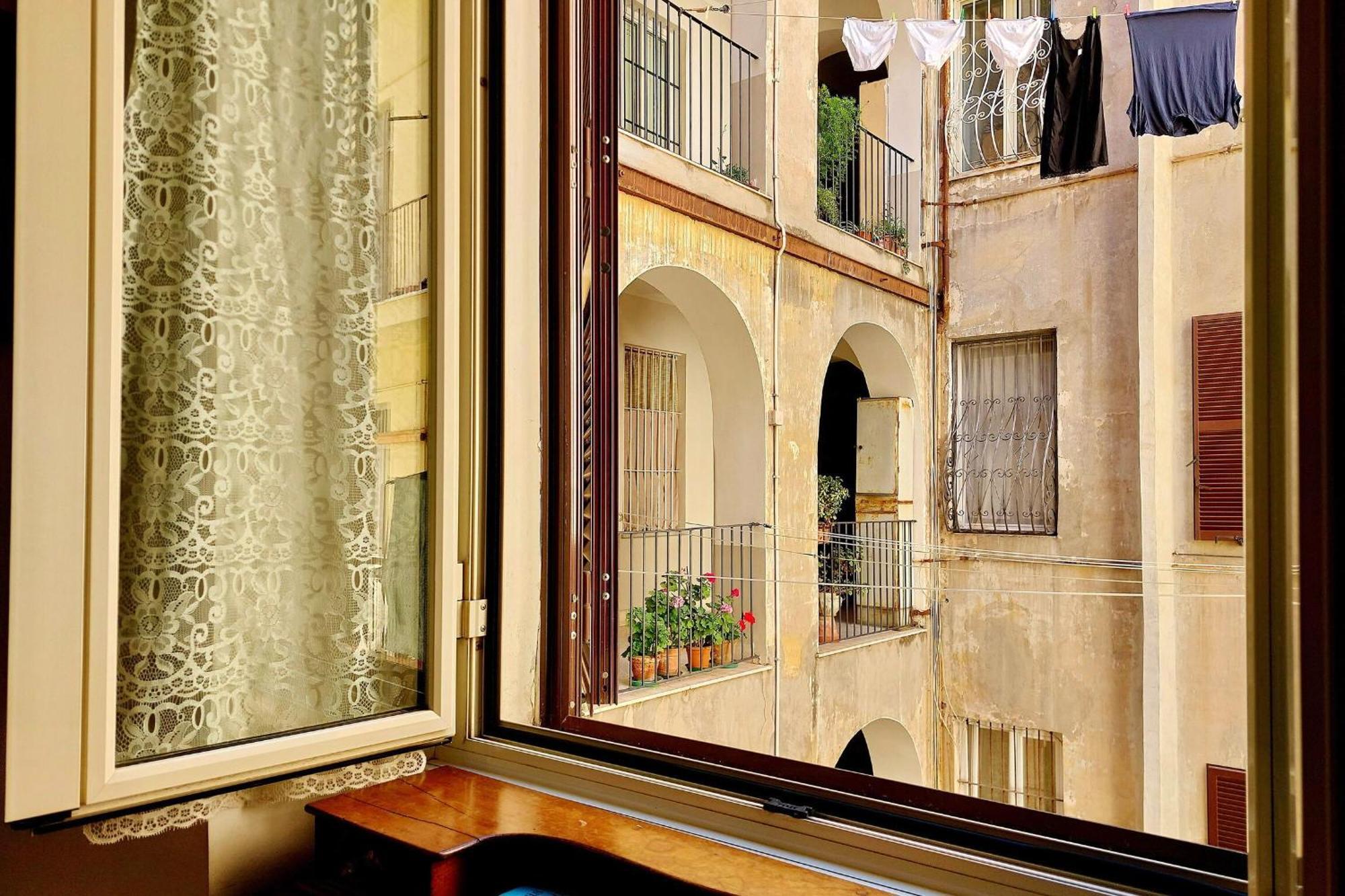 1 Bd With Balcony San Giovanni By Halldis Rome Exterior photo